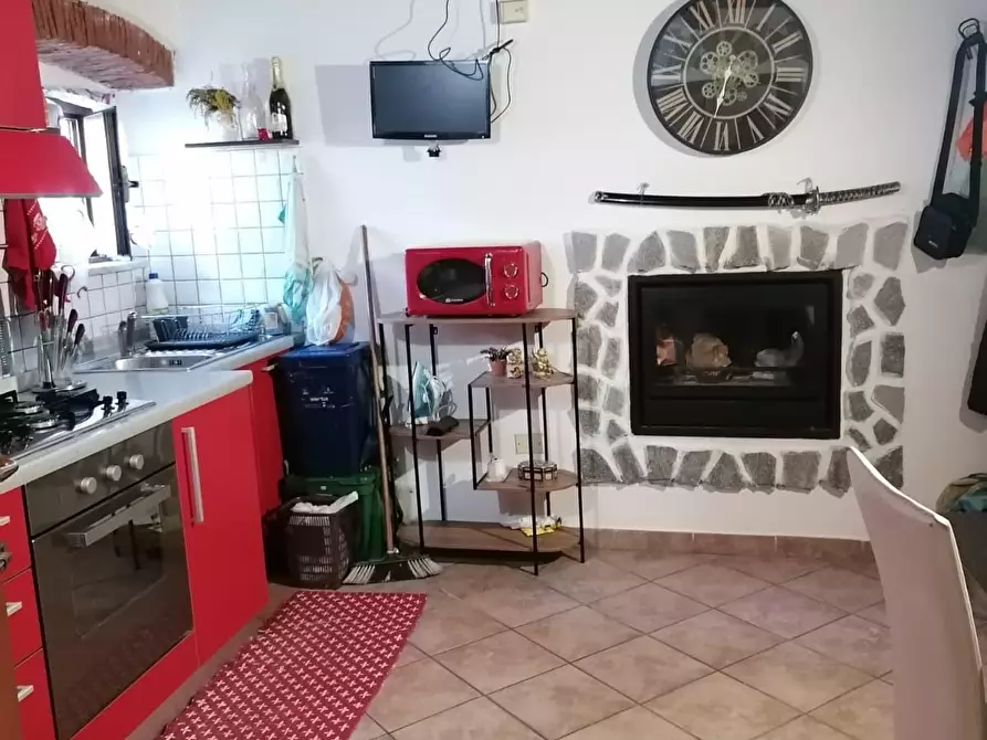 Immagine 4 di Appartamento in vendita  a Carrara