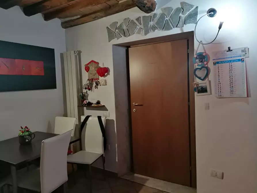 Immagine 2 di Appartamento in vendita  a Carrara