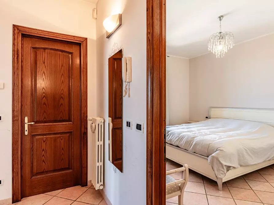 Immagine 11 di Casa trifamiliare in vendita  a Casciana Terme Lari