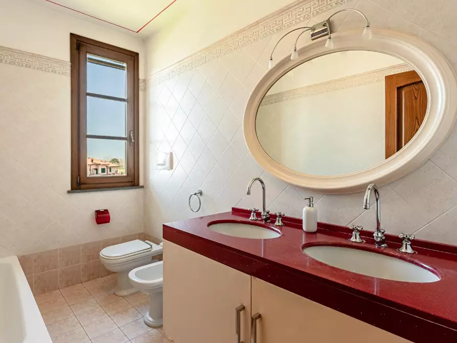 Immagine 18 di Casa trifamiliare in vendita  a Casciana Terme Lari