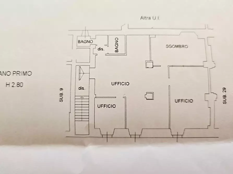Immagine 14 di Ufficio in vendita  a Colle Di Val D'elsa