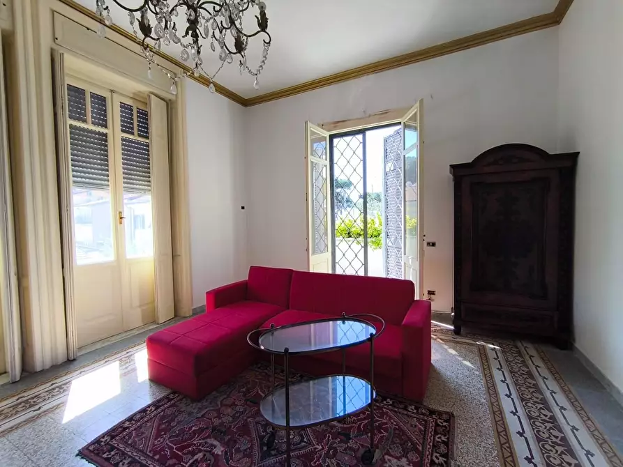 Immagine 58 di Villa in vendita  a Carrara