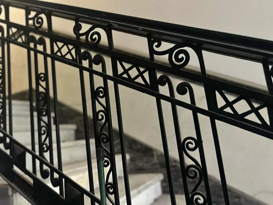 Immagine 35 di Villa in vendita  a Carrara