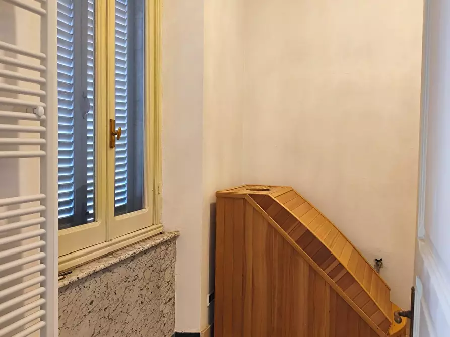 Immagine 68 di Villa in vendita  a Carrara