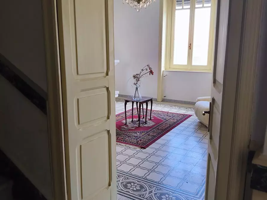 Immagine 14 di Villa in vendita  a Carrara