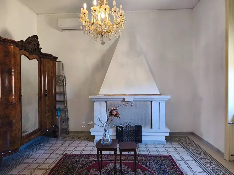Immagine 52 di Villa in vendita  a Carrara