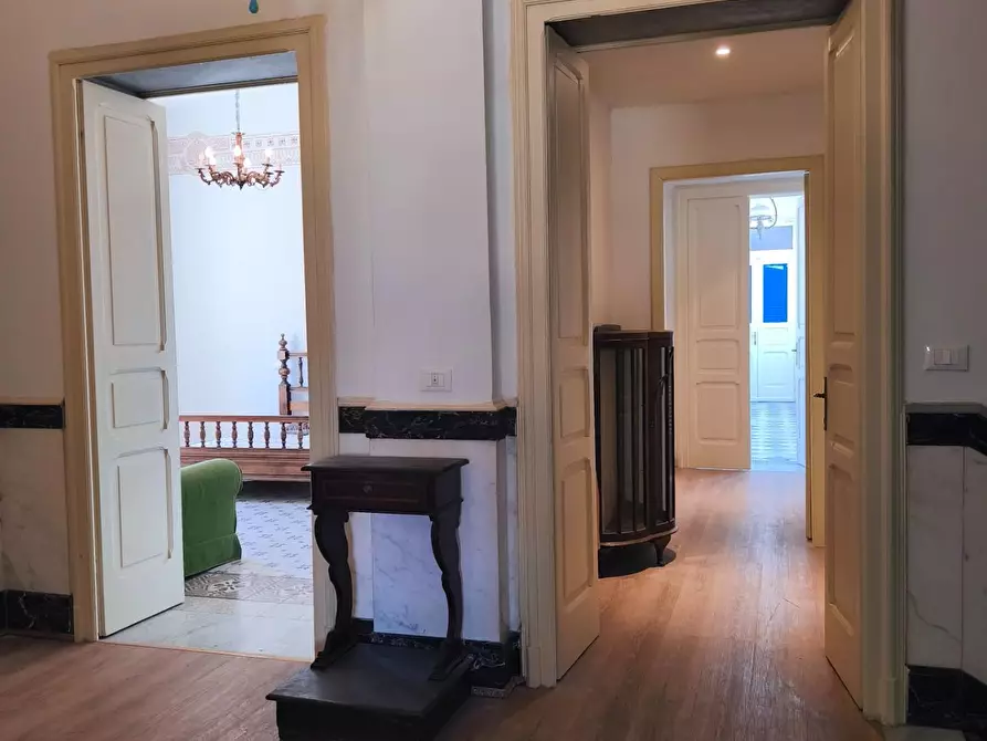 Immagine 70 di Villa in vendita  a Carrara