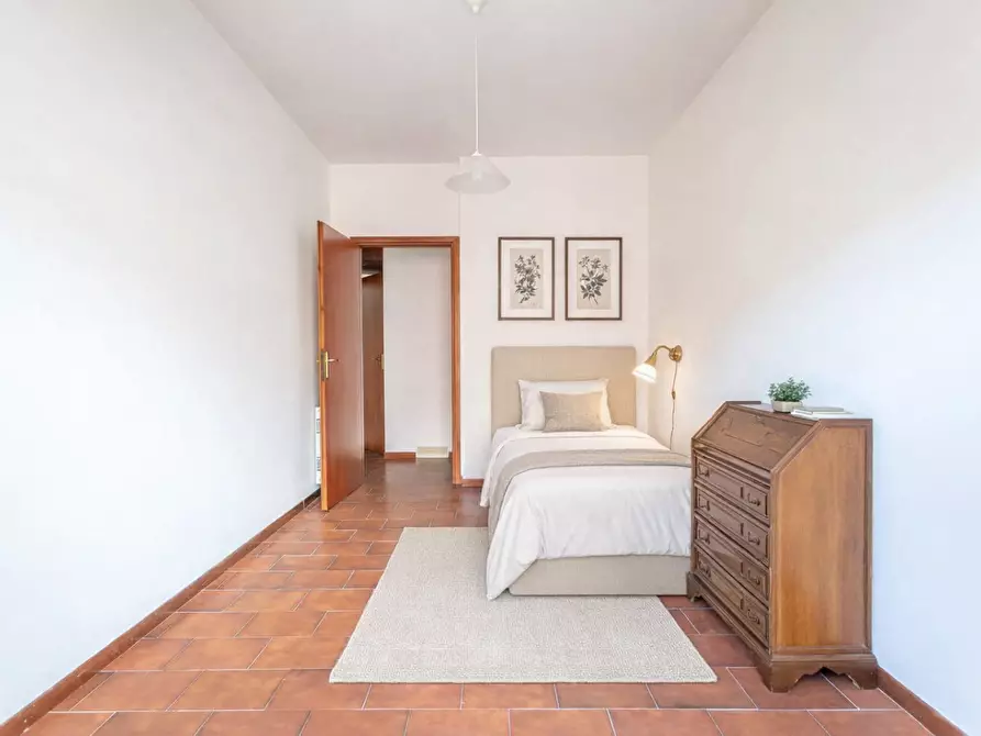 Immagine 10 di Appartamento in vendita  a Roma