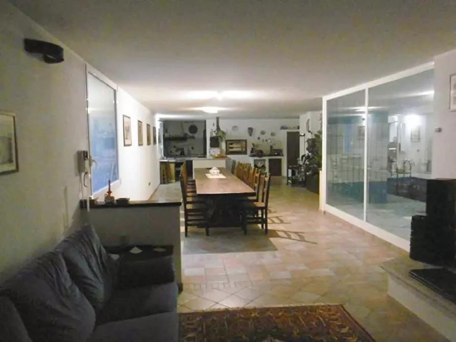 Immagine 49 di Villa in vendita  a Nosate