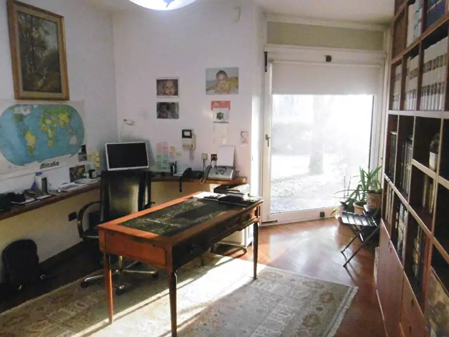 Immagine 22 di Villa in vendita  a Nosate