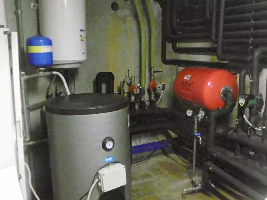 Immagine 51 di Villa in vendita  a Nosate