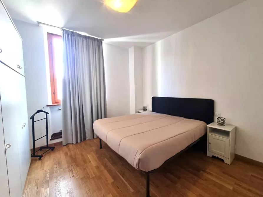 Immagine 11 di Appartamento in vendita  a Viareggio