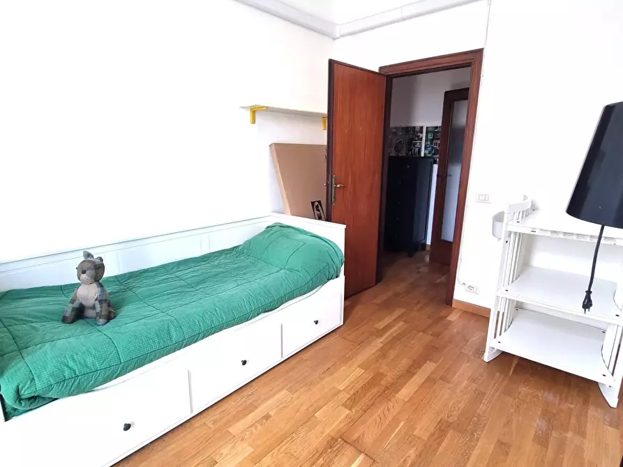 Immagine 13 di Appartamento in vendita  a Viareggio