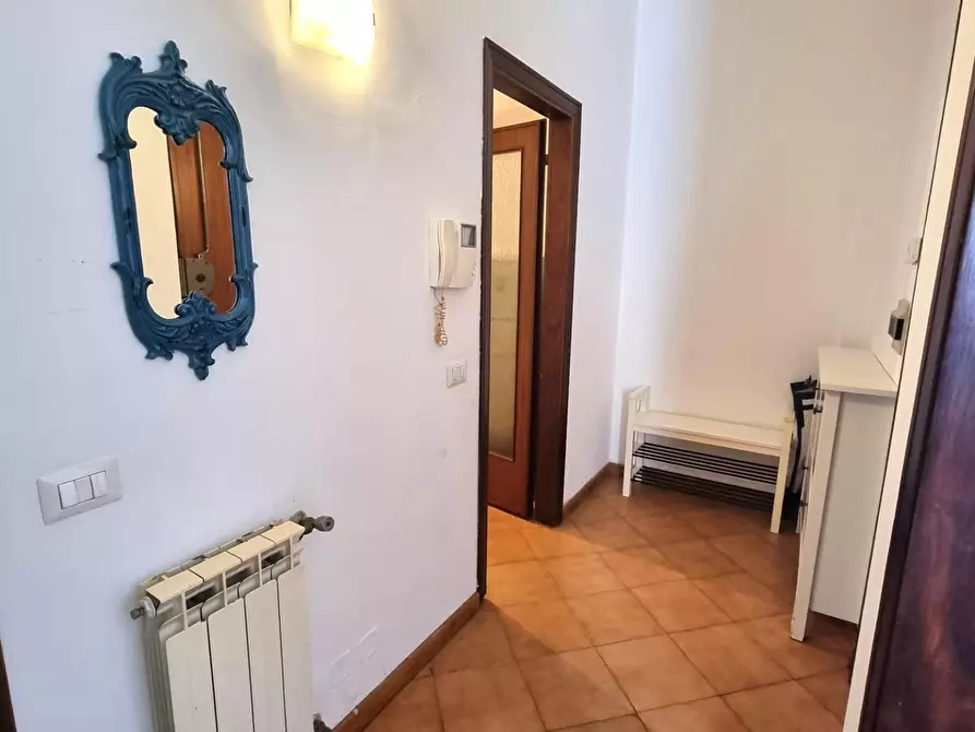 Immagine 18 di Appartamento in vendita  a Viareggio