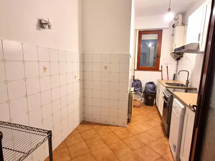 Immagine 17 di Appartamento in vendita  a Viareggio