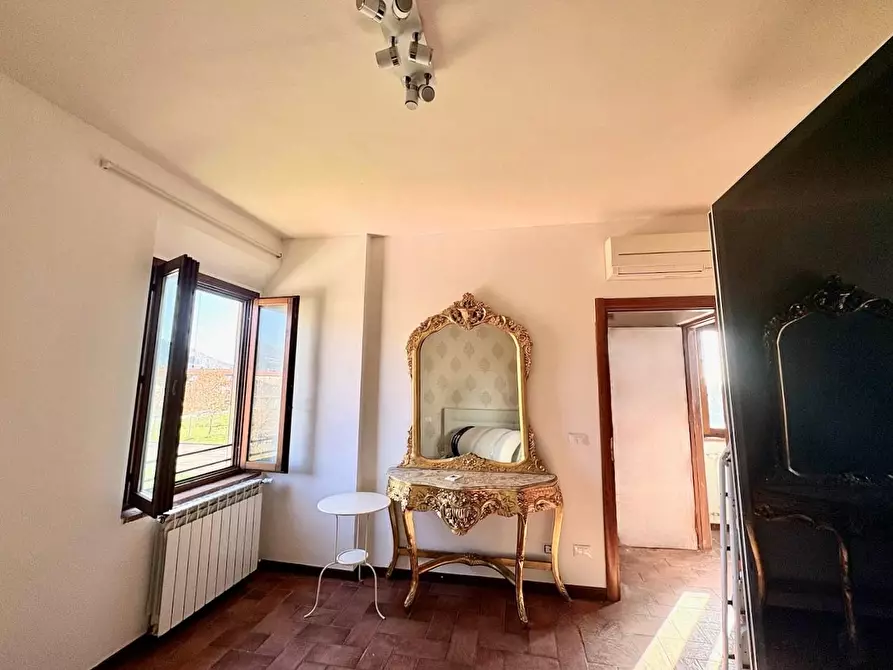 Immagine 11 di Appartamento in vendita  a Cascina