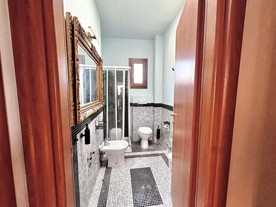 Immagine 7 di Appartamento in vendita  a Cascina