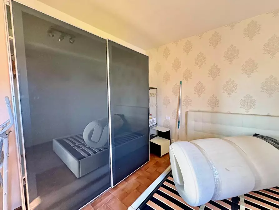 Immagine 10 di Appartamento in vendita  a Cascina