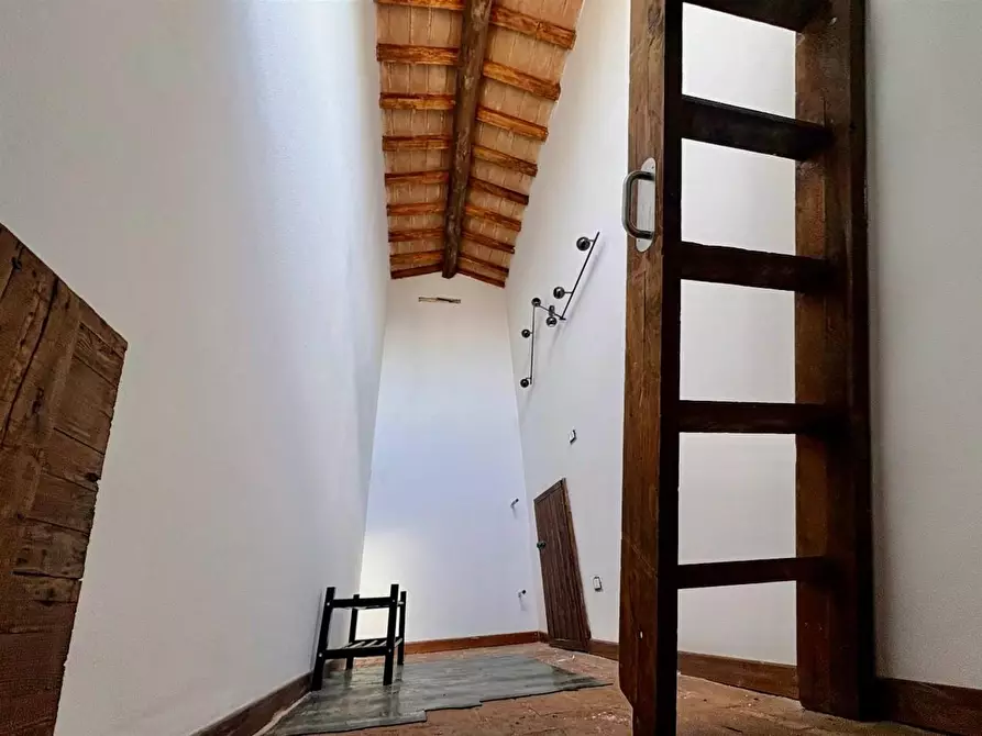 Immagine 15 di Appartamento in vendita  a Cascina