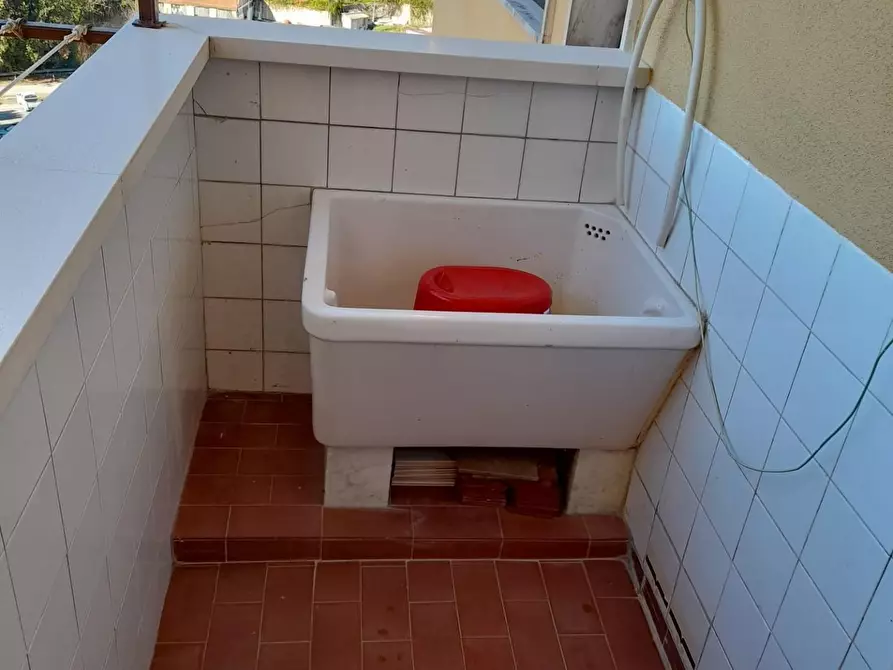 Immagine 9 di Appartamento in vendita  a Carrara