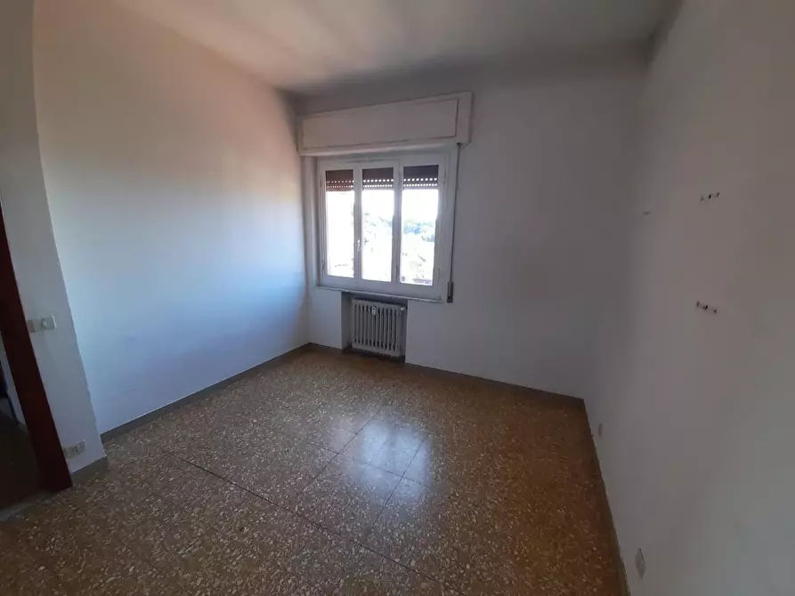 Immagine 6 di Appartamento in vendita  a Carrara