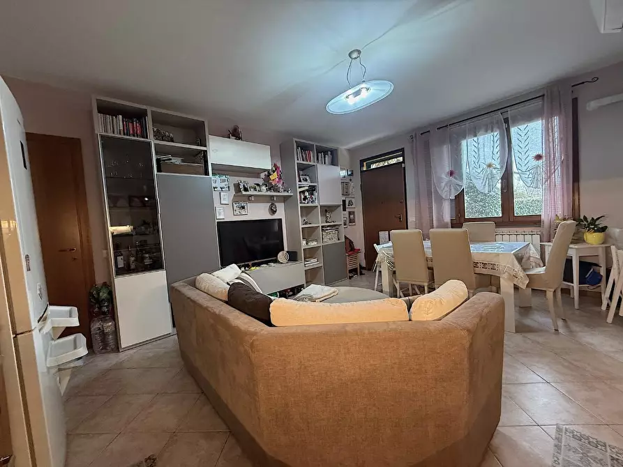 Immagine 11 di Appartamento in vendita  a Empoli