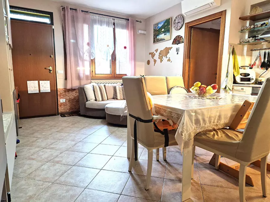 Immagine 7 di Appartamento in vendita  a Empoli