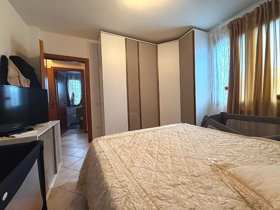 Immagine 18 di Appartamento in vendita  a Empoli