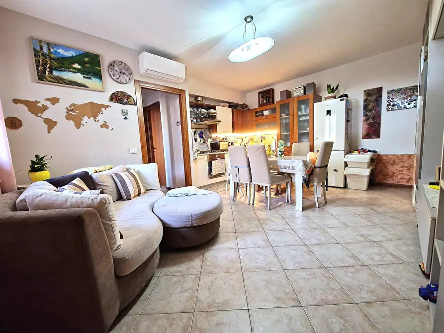 Immagine 5 di Appartamento in vendita  a Empoli