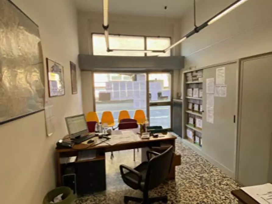Immagine 7 di Ufficio in vendita  a Milano