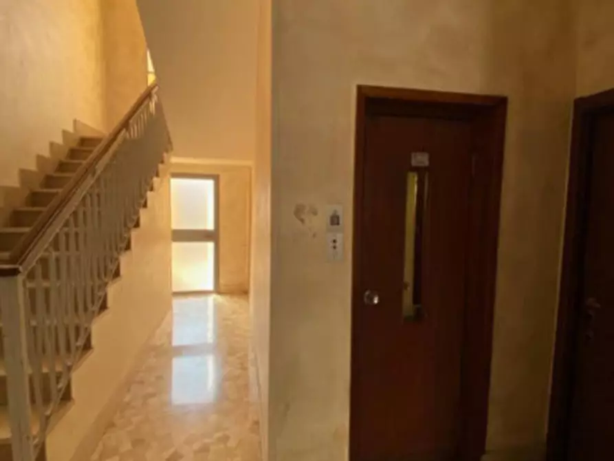 Immagine 17 di Ufficio in vendita  a Milano