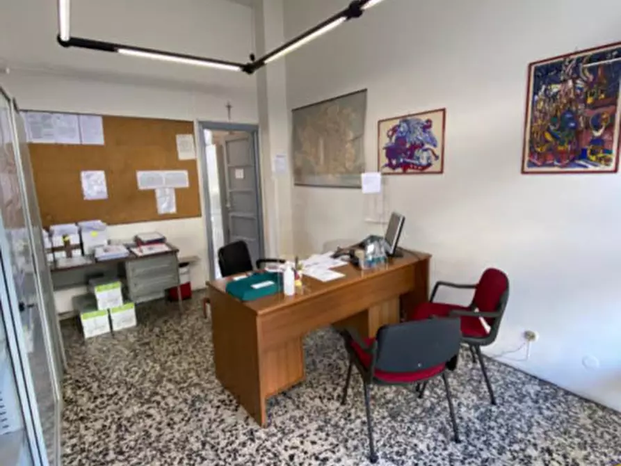 Immagine 5 di Ufficio in vendita  a Milano