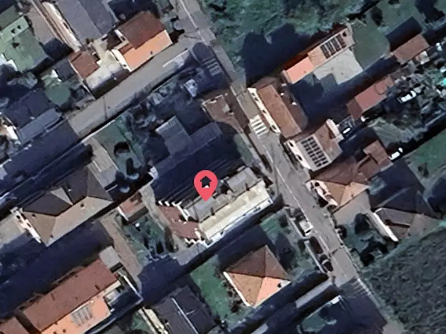 Immagine 4 di Garage in vendita  a Turbigo