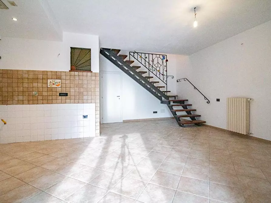 Immagine 9 di Casa bifamiliare in vendita  a Vicopisano