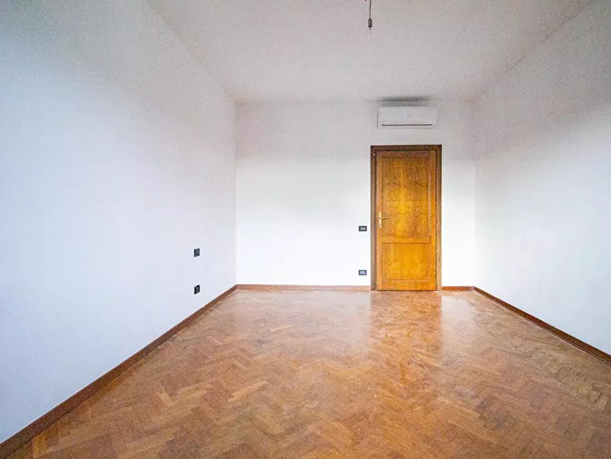 Immagine 16 di Casa bifamiliare in vendita  a Vicopisano