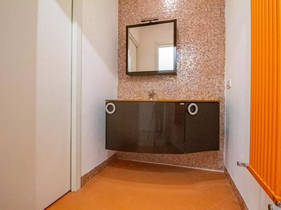 Immagine 24 di Casa bifamiliare in vendita  a Vicopisano