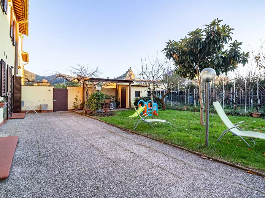 Immagine 3 di Casa bifamiliare in vendita  a Vicopisano