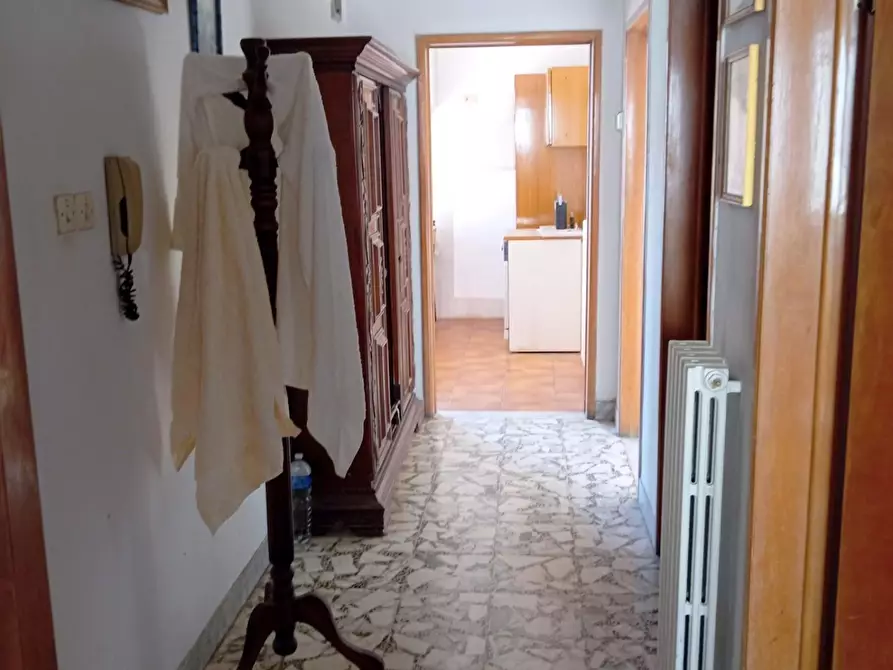 Immagine 11 di Appartamento in vendita  a Poggibonsi