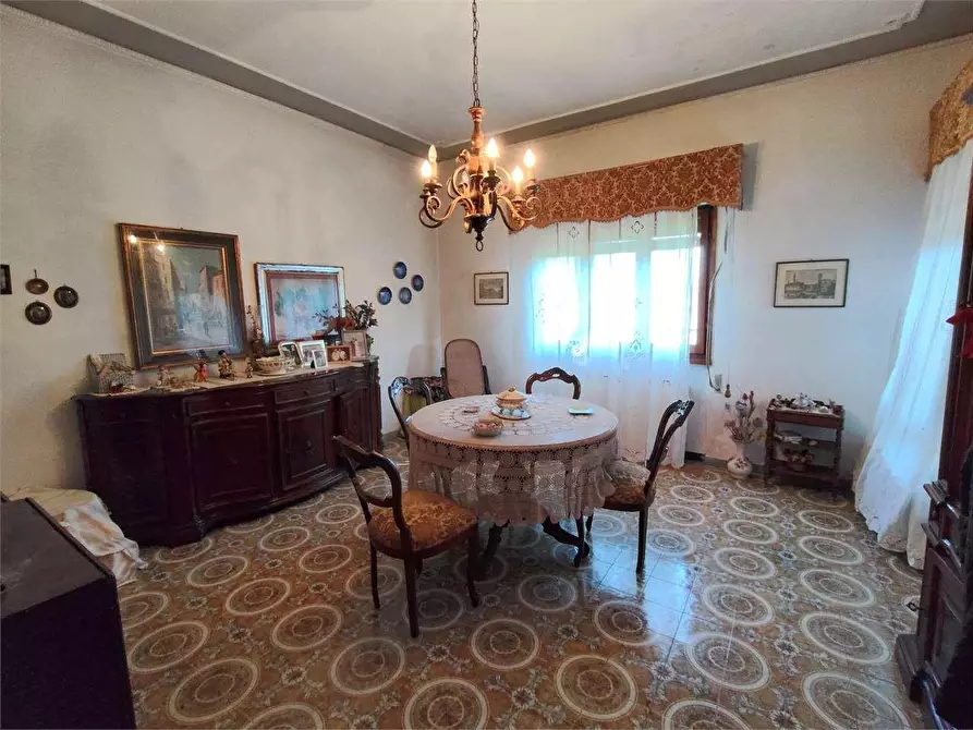 Immagine 6 di Casa semindipendente in vendita  a Carrara