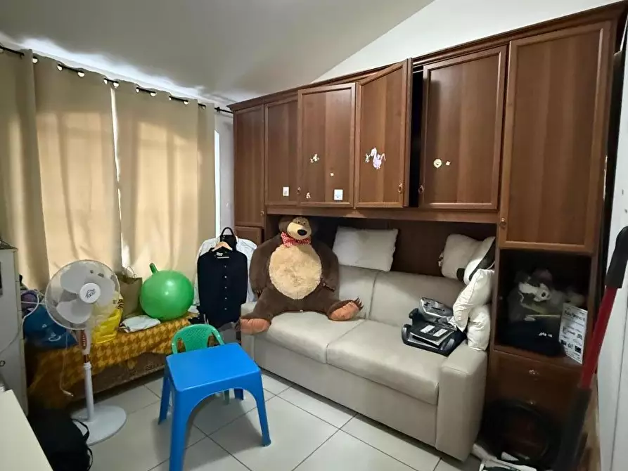 Immagine 11 di Appartamento in affitto  a Massa