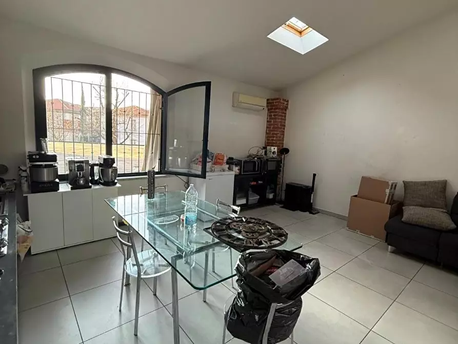 Immagine 4 di Appartamento in affitto  a Massa