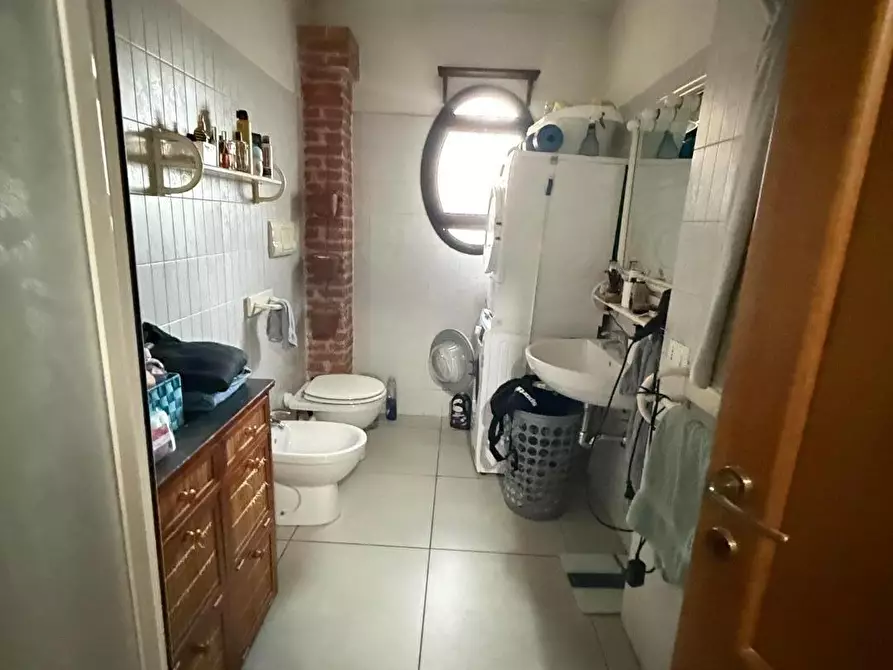 Immagine 14 di Appartamento in affitto  a Massa