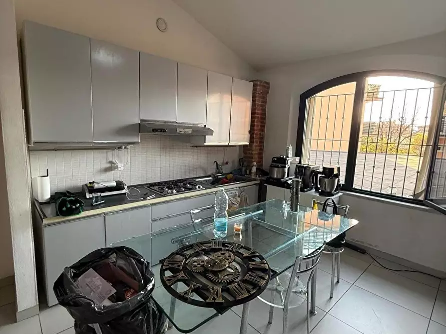 Immagine 7 di Appartamento in affitto  a Massa