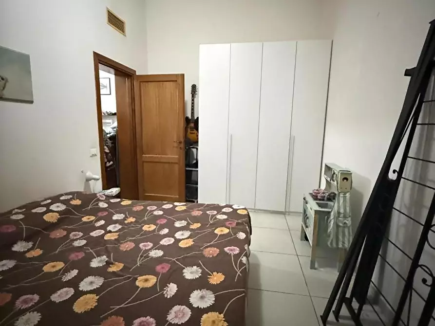 Immagine 19 di Appartamento in affitto  a Massa