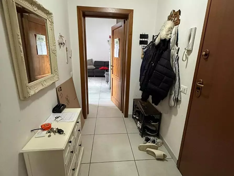 Immagine 2 di Appartamento in affitto  a Massa