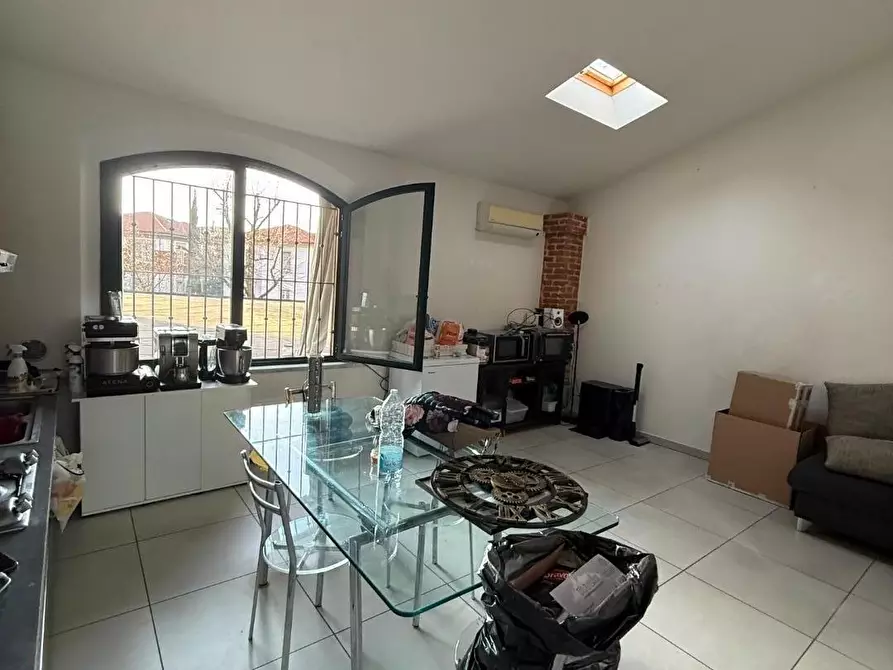 Immagine 27 di Appartamento in affitto  a Massa