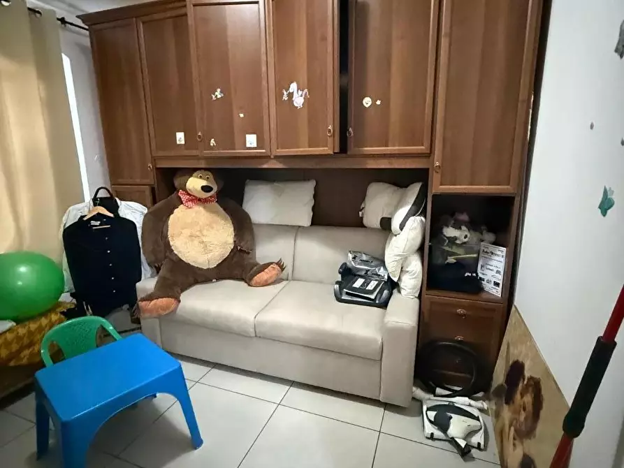 Immagine 12 di Appartamento in affitto  a Massa