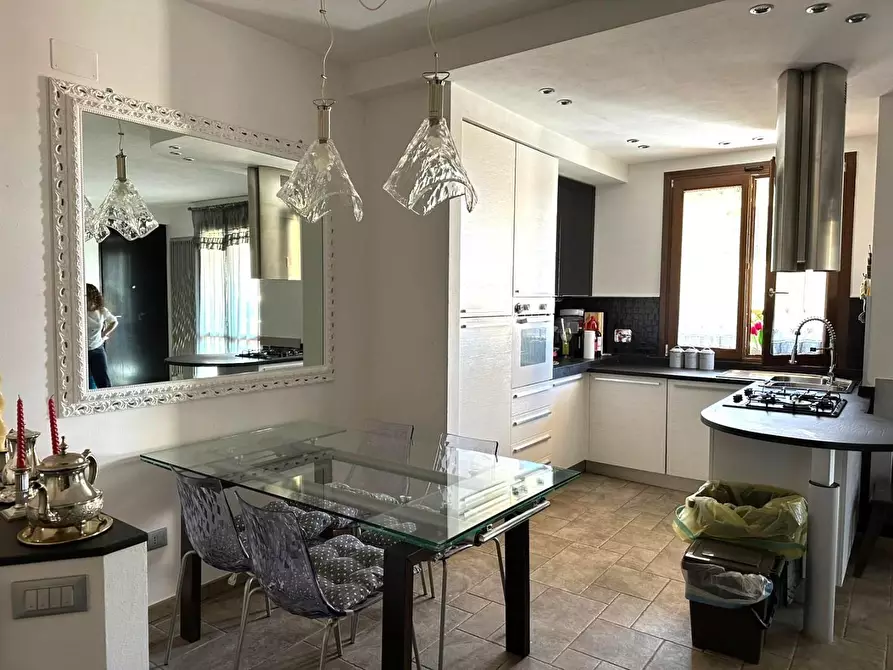 Immagine 6 di Appartamento in vendita  a Rosignano Marittimo