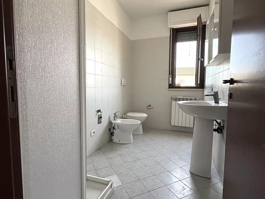 Immagine 10 di Appartamento in vendita  a Santa Maria A Monte