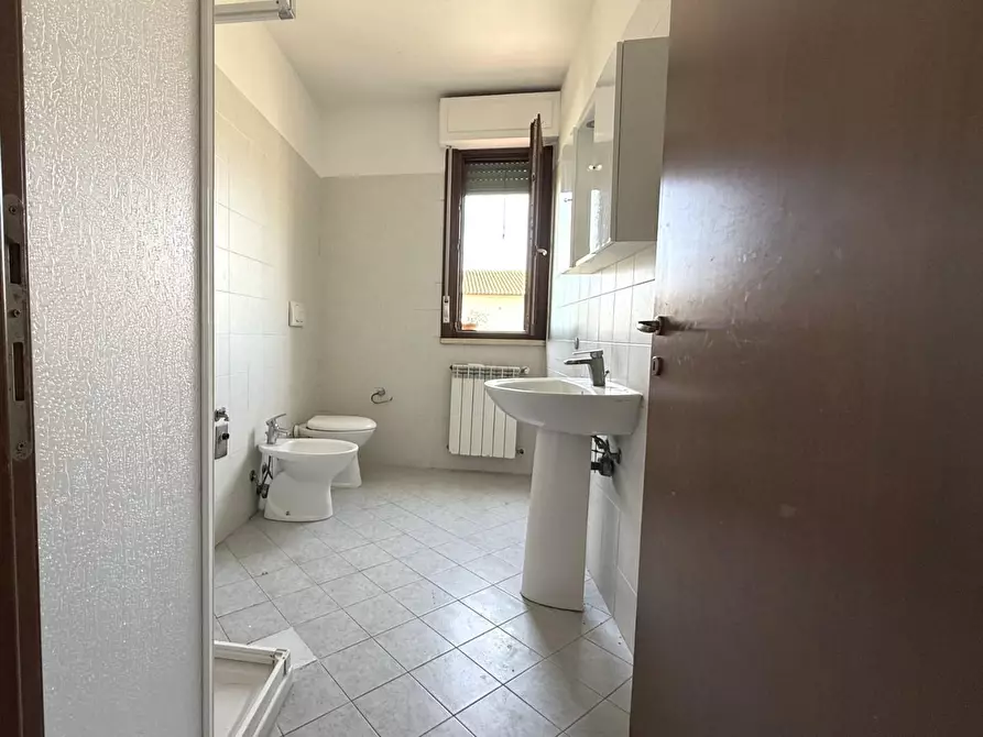 Immagine 8 di Appartamento in vendita  a Santa Maria A Monte